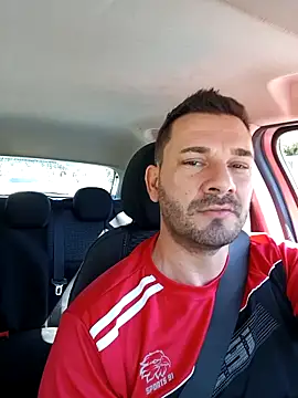 Snapshot of KAZADO_LIBERAL chatting on 10/13/25, 12:49 KAZADO LIBERAL online show from 10/13/25, 12:49