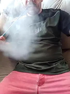 Snapshot of KAZADO_LIBERAL chatting on 10/15/25, 02:39 KAZADO LIBERAL online show from 10/15/25, 02:39