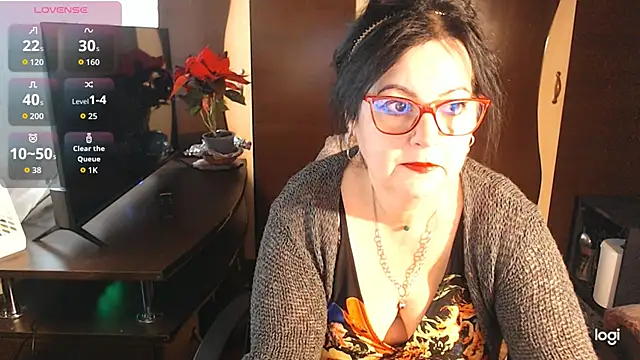 exymilf  online show from 12/17/25, 12:33