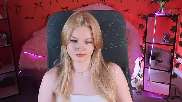 GraceGlamour online show from 02/21/25, 08:18