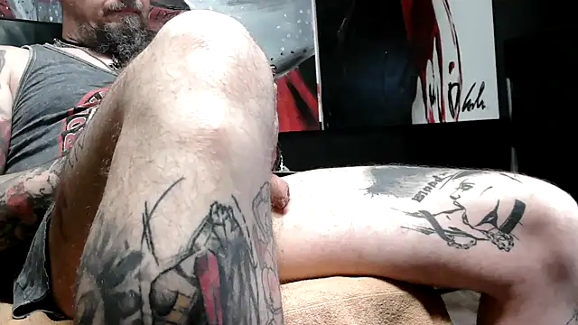 dani4334 online show from 03/17/25, 01:08