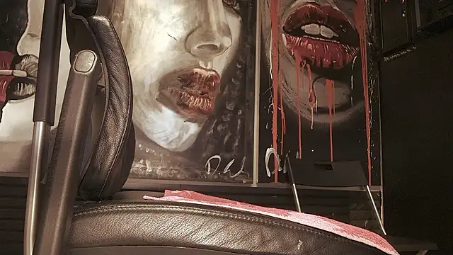 dani4334 online show from 10/02/25, 08:32