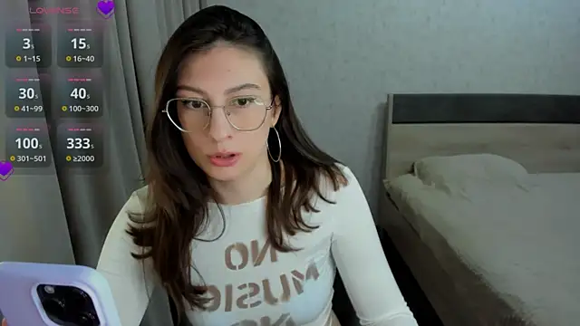 briannababy  online show from 04/15/26, 06:48