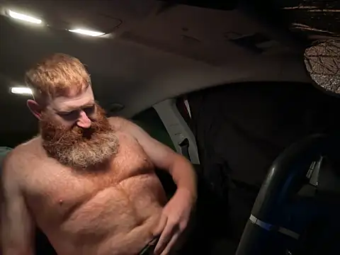 Snapshot of Redfurr69 chatting on 12/15/24, 06:51 Redfurr69 online show from 12/15/24, 06:51