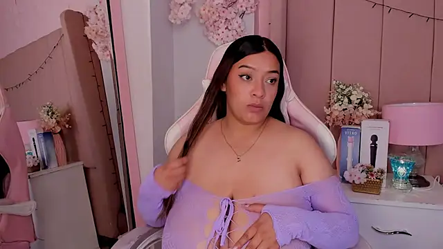 MollyBigBoobs12 online show from 10/10/25, 08:41