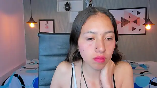 Valeria roussi online show from 12/18/24, 02:06