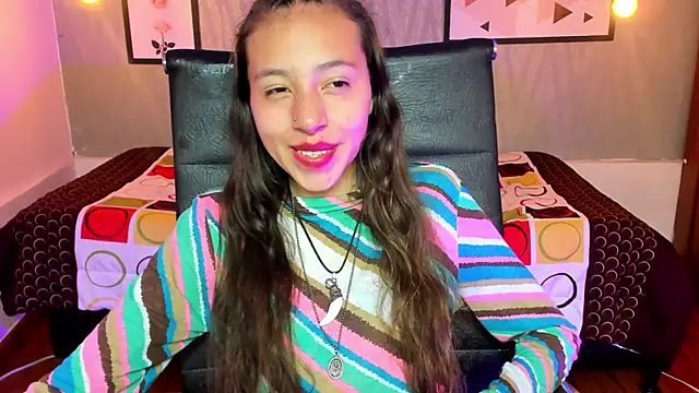 Valeria roussi online show from 12/20/24, 04:57