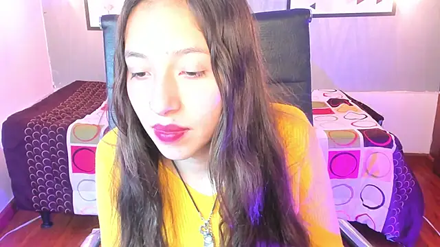 Valeria roussi online show from 12/26/24, 08:00