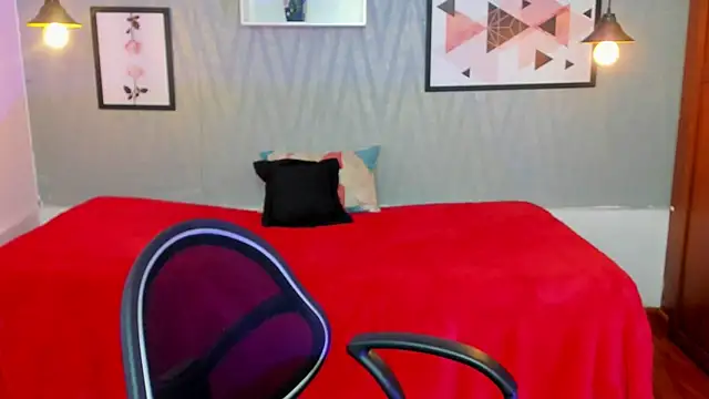 Valeria roussi online show from 01/14/25, 02:32