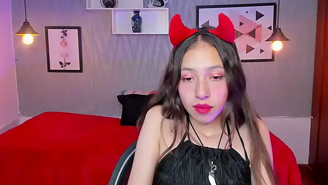 Valeria roussi online show from 01/14/25, 08:37