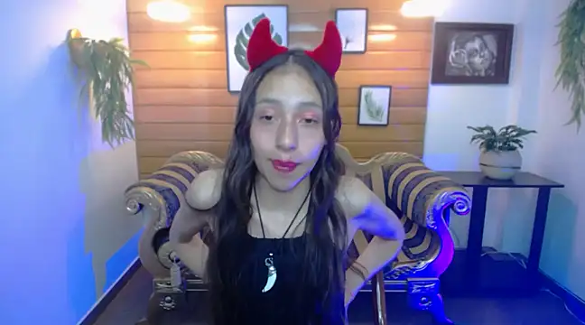 Valeria roussi online show from 02/14/25, 10:25