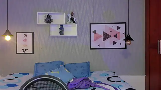 Valeria roussi online show from 02/17/25, 02:26