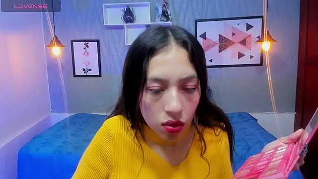 Valeria roussi online show from 10/09/25, 01:53