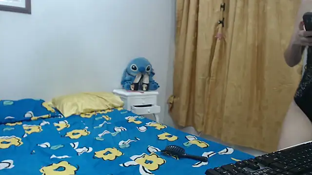 SaraStoneCute online show from 06/24/26, 06:51