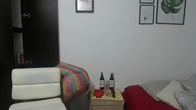 viki mom online show from 01/06/25, 03:20