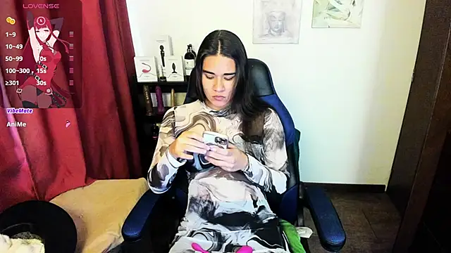 Snapshot of natasha777_v chatting on 09/23/25, 09:51 natasha777 v online show from 09/23/25, 09:51