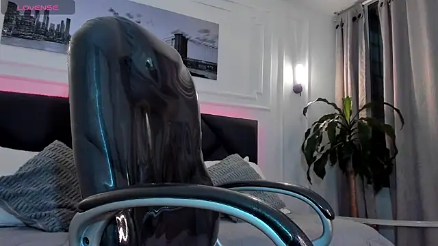 Damian23   online show from 03/19/26, 10:30