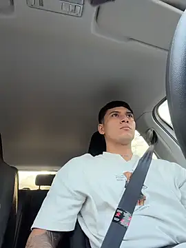 Damian23   online show from 04/18/26, 11:36