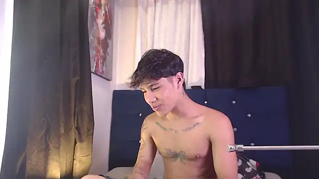 Sexys Boys Hot1 online show from 02/09/26, 02:04