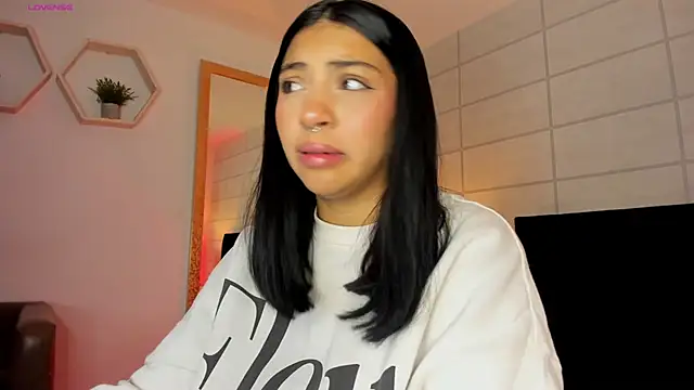 Christine Laam online show from 11/19/25, 12:05