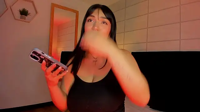 Christine Laam online show from 02/03/26, 12:21