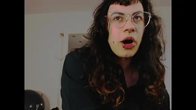 pain princee online show from 12/30/24, 03:46