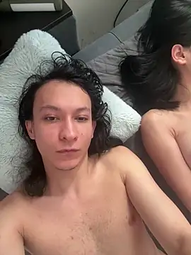 akimrix guli online show from 03/04/25, 08:46