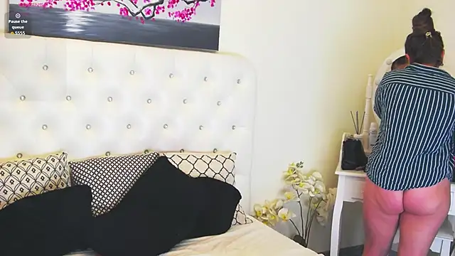 Ysabell01 online show from 04/09/26, 06:19