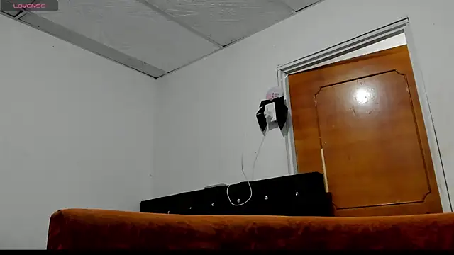 chloe evanx  online show from 12/11/24, 07:36