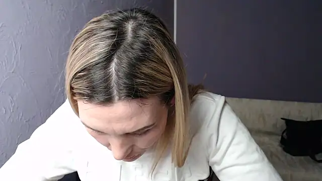  sexy lady online show from 02/28/25, 08:39