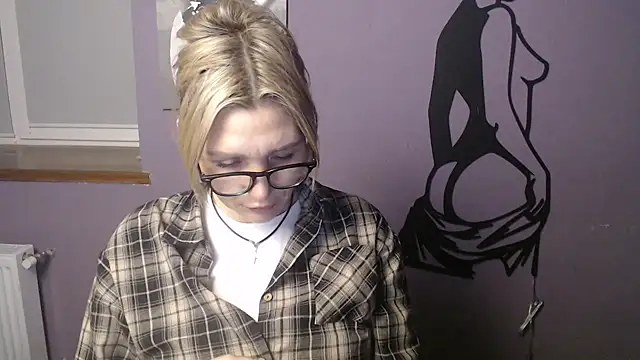  sexy lady online show from 03/04/26, 01:39
