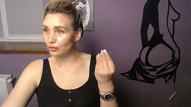 Snapshot of _sexy_lady chatting on 06/20/26, 02:20 sexy lady online show from 06/20/26, 02:20