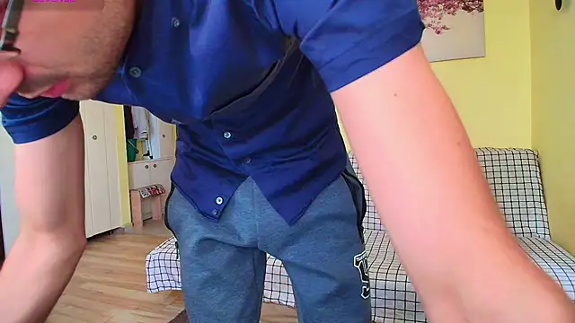 HungEddy online show from 12/15/25, 09:24