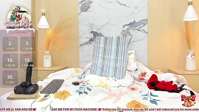 Snapshot of SabrinaAlcantara1 chatting on 12/22/24, 03:11 SabrinaAlcantara1 online show from 12/22/24, 03:11