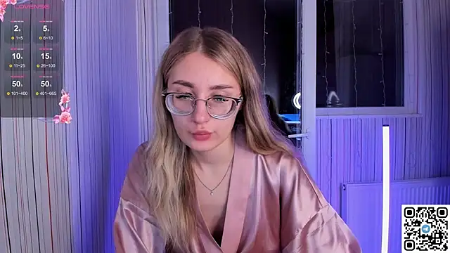 Snapshot of LivyyBossom chatting on 01/25/25, 04:46 LivyyBossom online show from 01/25/25, 04:46