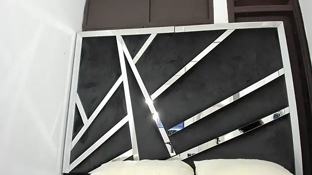 Sofia-candyht online show from 03/04/25, 09:11