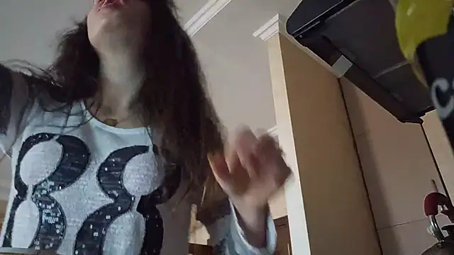 AlejandraDelaney online show from 11/07/25, 01:11