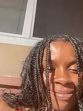 Snapshot of miamiworld chatting on 12/09/24, 02:06 miamiworld online show from 12/09/24, 02:06