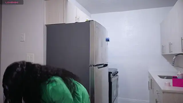 miamiworld online show from 04/21/26, 02:04