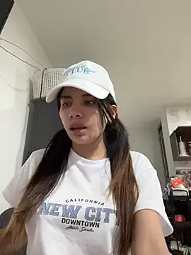 adop me   online show from 03/13/26, 09:32