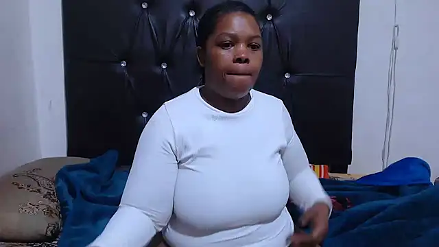 BigbootyNickyx online show from 10/01/25, 11:33