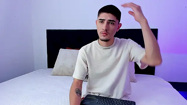 PhilipRich online show from 12/26/24, 03:42