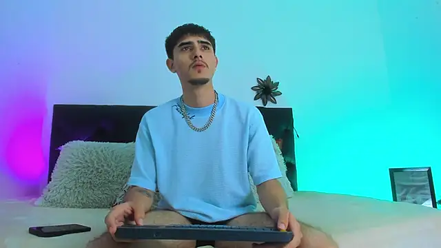 PhilipRich online show from 03/17/25, 07:37