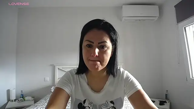 Sofiiaa Cooper online show from 02/05/26, 10:31