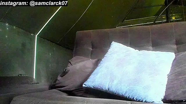 Snapshot of Sam_clarck chatting on 06/09/26, 02:06 Sam clarck online show from 06/09/26, 02:06