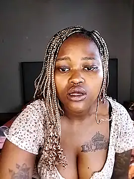 ThickPearlx23 online show from 03/31/26, 08:04