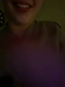 Snapshot of 69Laura696 chatting on 01/14/25, 09:20 69Laura696 online show from 01/14/25, 09:20