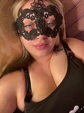 Snapshot of 69Laura696 chatting on 02/28/25, 04:31 69Laura696 online show from 02/28/25, 04:31