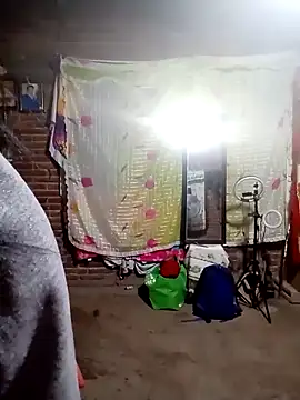 yovana13 online show from 11/17/25, 03:01