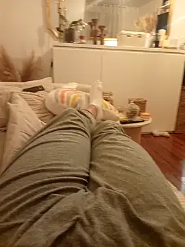 Snapshot of Kamikazi69@xh chatting on 10/21/25, 05:57 Kamikazi69xh online show from 10/21/25, 05:57